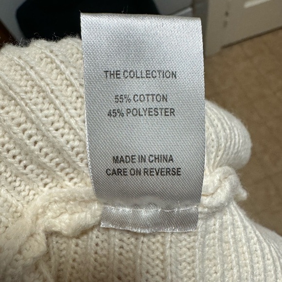 Sweater - Picture 6 of 6